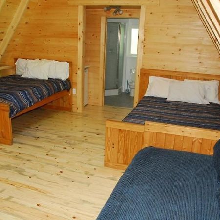 Wilderness Tours Rafting Resort Foresters Falls Экстерьер фото