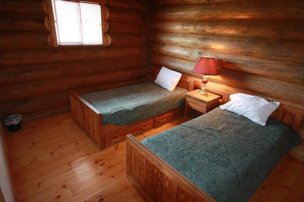 Wilderness Tours Rafting Resort Foresters Falls Экстерьер фото