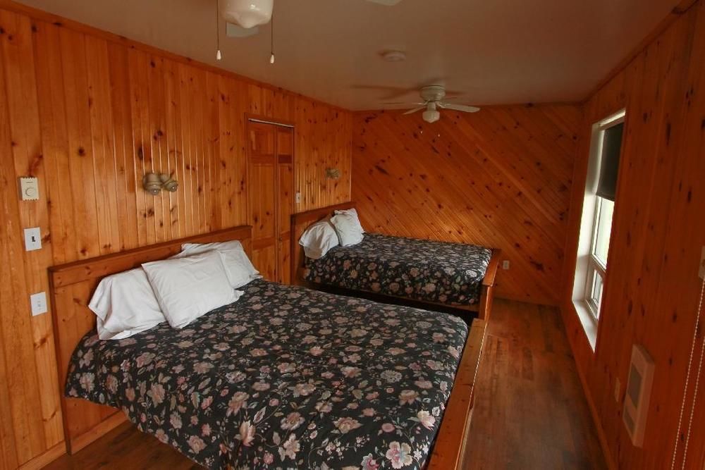 Wilderness Tours Rafting Resort Foresters Falls Экстерьер фото